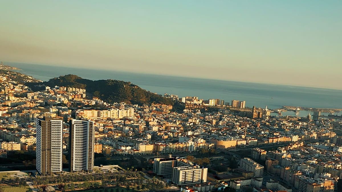 2 soveværelse Lejlighed til salg i Malaga by med garage - € 411.000 (Ref: 8600395)