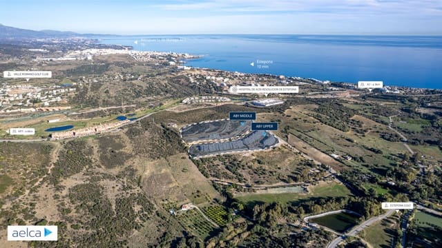 3 chambre Appartement à vendre à Estepona avec piscine garage - 299 000 € (Ref: 8600397)