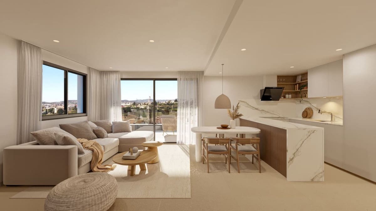 2 bedroom Apartment for sale in Fuengirola with pool garage - € 357,000 (Ref: 8619404)