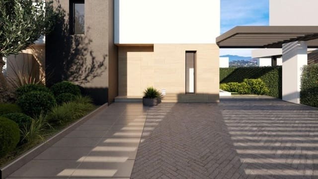 Casa de 3 habitaciones en Estepona en venta - 800.000 € (Ref: 8635725)