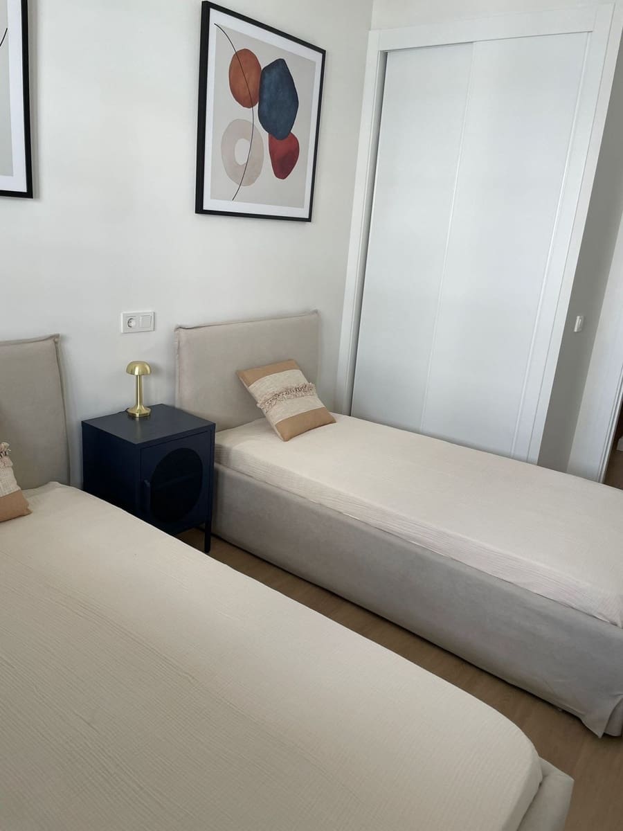 2 soveværelse Lejlighed til salg i Malaga by med garage - € 528.000 (Ref: 8637139)