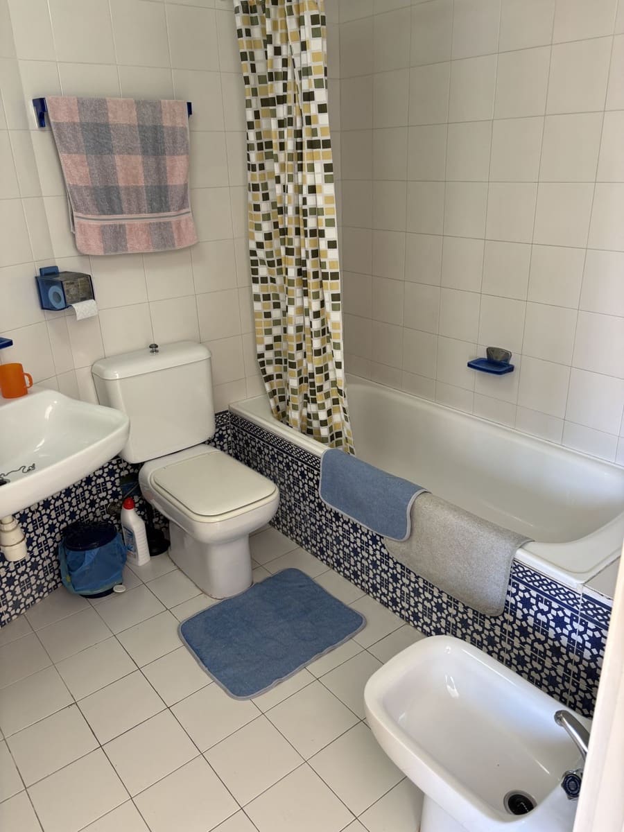 3 slaapkamer Appartement te koop in Calahonda met zwembad garage - € 475.000 (Ref: 8675197)