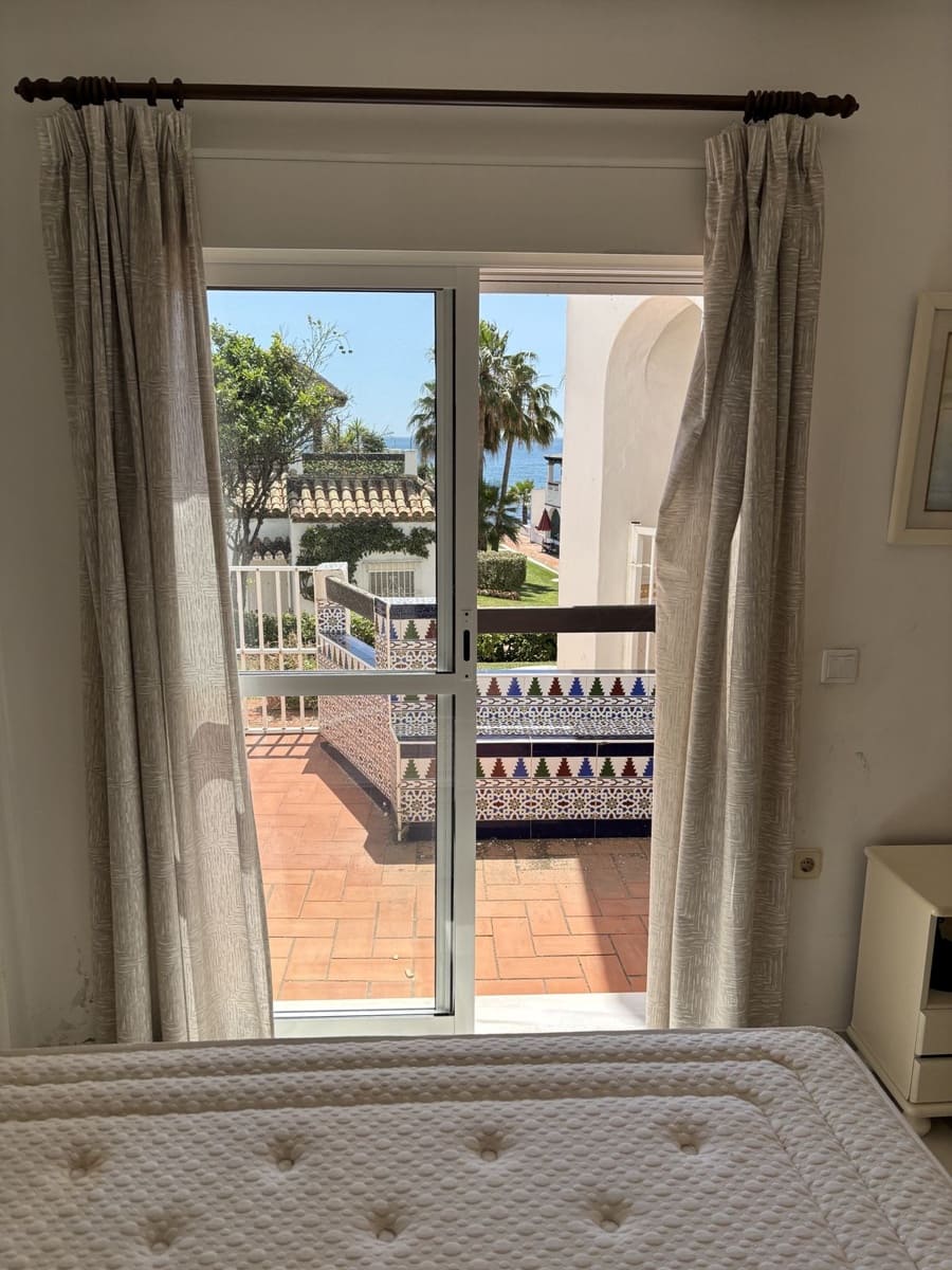 3 slaapkamer Appartement te koop in Calahonda met zwembad garage - € 475.000 (Ref: 8675197)