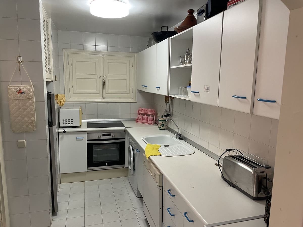 3 slaapkamer Appartement te koop in Calahonda met zwembad garage - € 475.000 (Ref: 8675197)