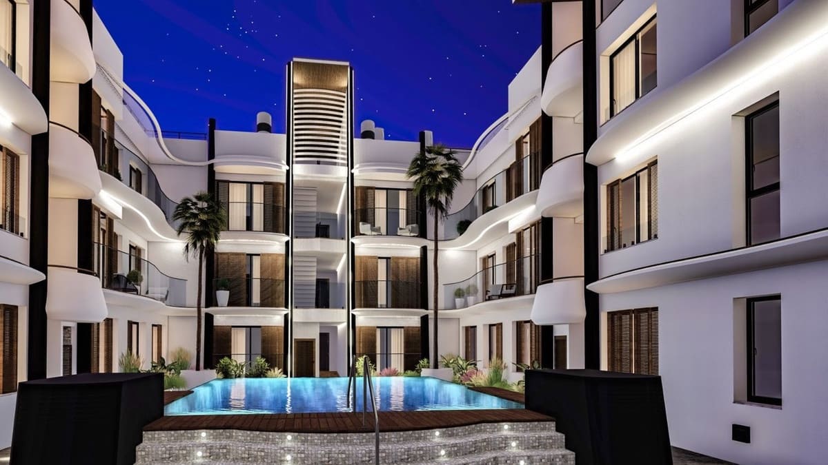 Erhverv til salg i Estepona - € 1.400.000 (Ref: 8677286)