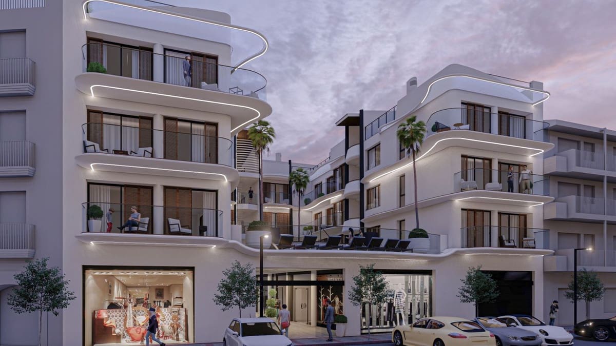 Commercieel te koop in Estepona - € 1.400.000 (Ref: 8677286)