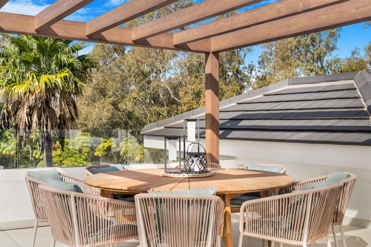 6 slaapkamer Villa te koop in Marbella met zwembad garage - € 6.600.000 (Ref: 8683661)