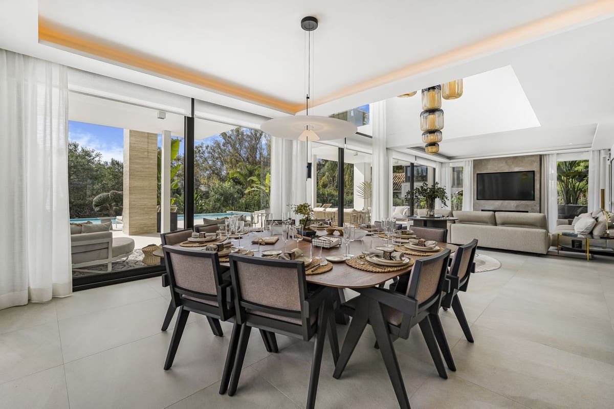 6 slaapkamer Villa te koop in Marbella met zwembad garage - € 6.600.000 (Ref: 8683661)