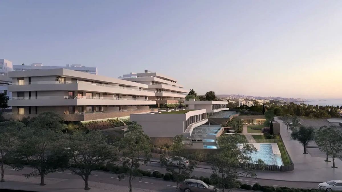 2 slaapkamer Appartement te koop in Estepona met zwembad garage - € 645.000 (Ref: 8693252)