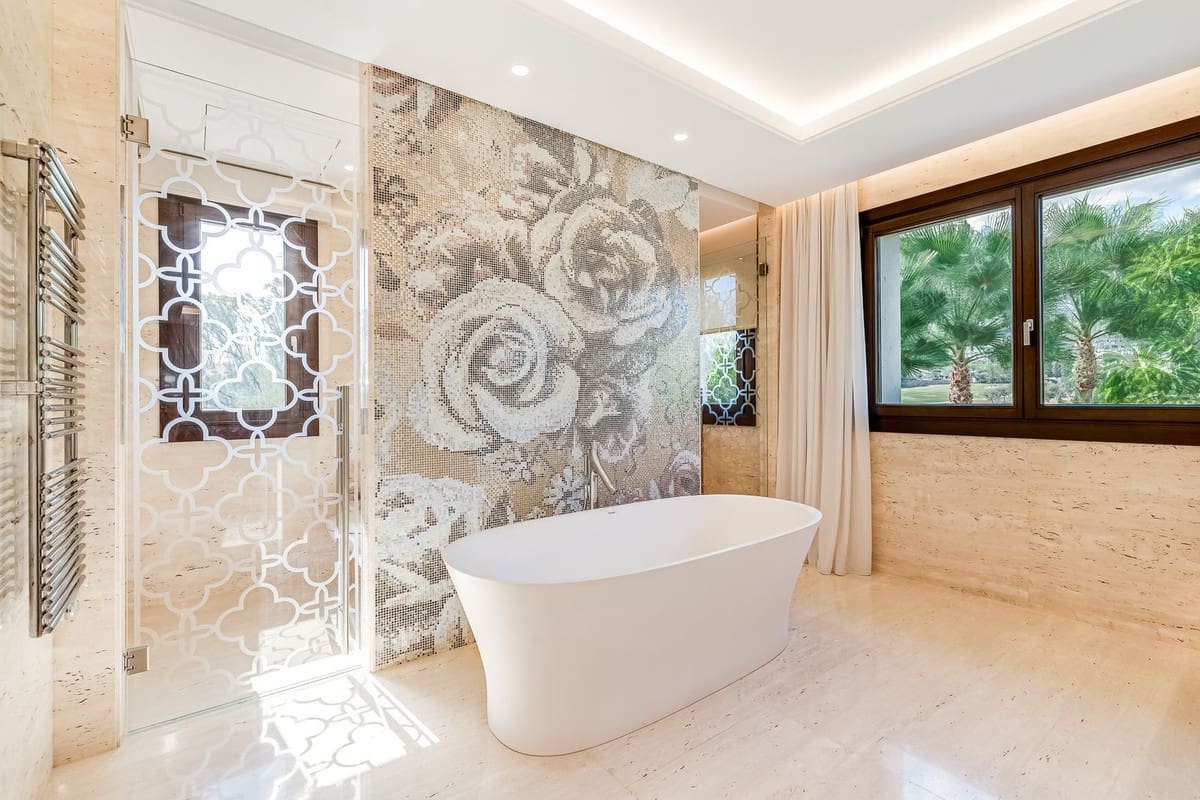 6 soveværelse Villa til salg i Marbella med swimmingpool garage - € 7.500.000 (Ref: 8695794)