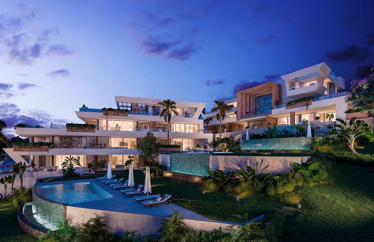 3 bedroom Apartment for sale in Cabopino with pool garage - € 1,150,000 (Ref: 8780175)