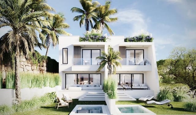 3 soveværelse Semi-Rækkehus til salg i Fuengirola med swimmingpool garage - € 590.000 (Ref: 8796668)