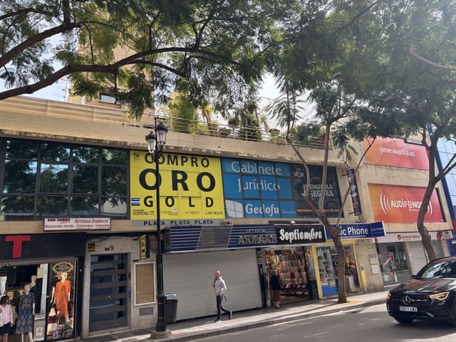 7 quarto Comercial para venda em Fuengirola - 2 500 000 € (Ref: 8837792)