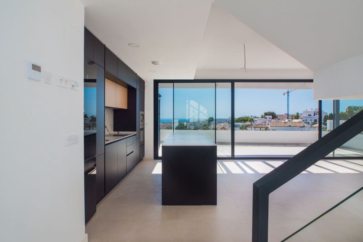 3 soveværelse Penthouse til salg i Torremolinos - € 1.250.000 (Ref: 8881135)