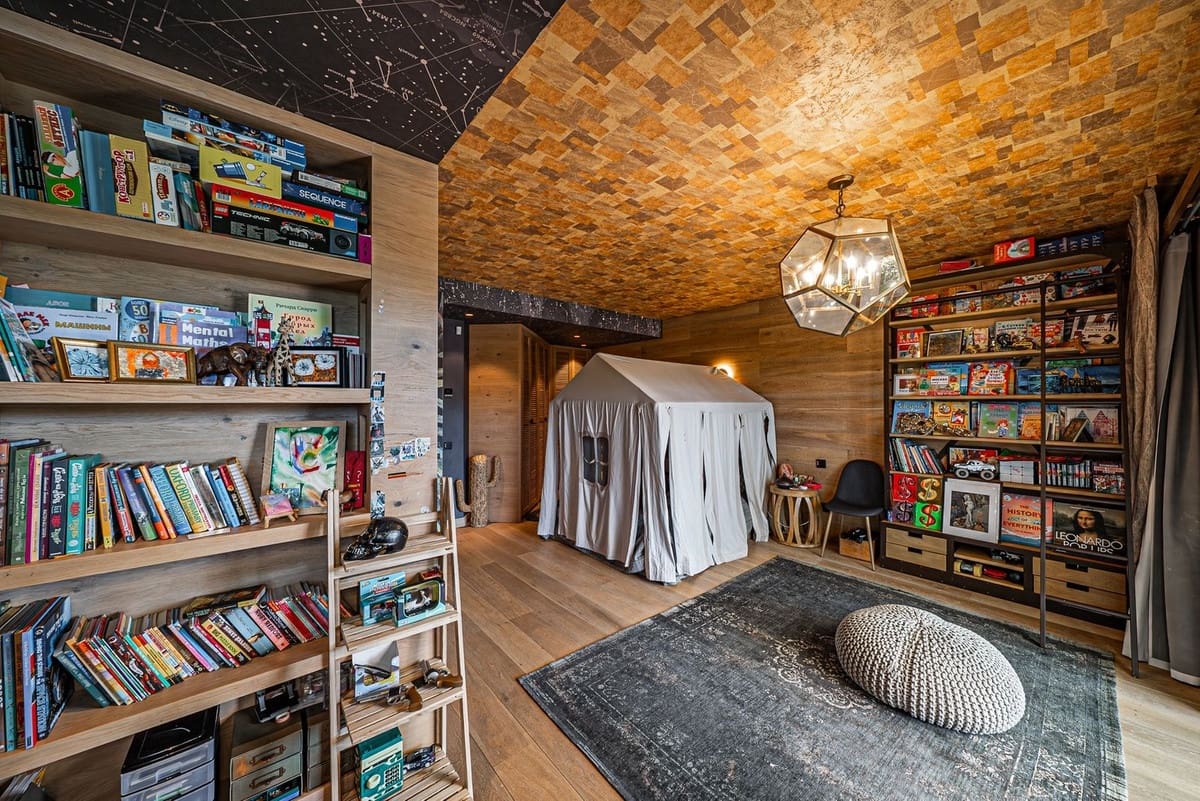 10 slaapkamer Villa te koop in Guadalmina - € 12.900.000 (Ref: 8894066)