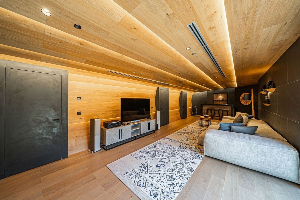 10 slaapkamer Villa te koop in Guadalmina - € 12.900.000 (Ref: 8894066)