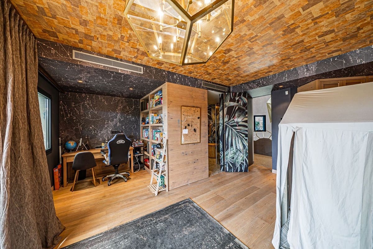 10 slaapkamer Villa te koop in Guadalmina - € 12.900.000 (Ref: 8894066)