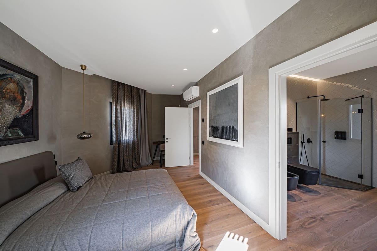 10 slaapkamer Villa te koop in Guadalmina - € 12.900.000 (Ref: 8894066)