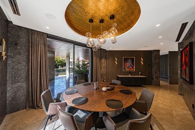 10 slaapkamer Villa te koop in Guadalmina Baja, Marbella - € 12.900.000 (Ref: 8894066)