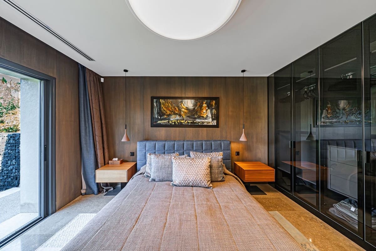 10 slaapkamer Villa te koop in Guadalmina - € 12.900.000 (Ref: 8894066)