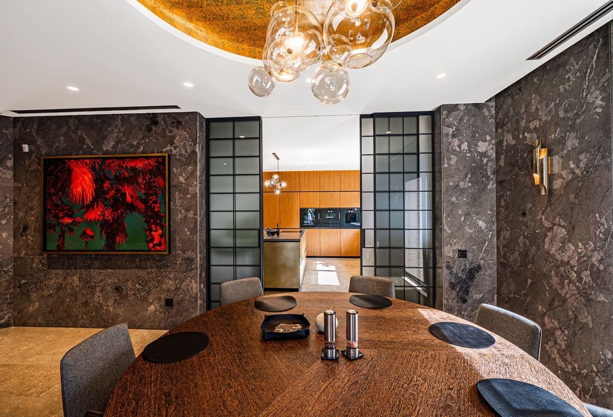 10 slaapkamer Villa te koop in Guadalmina - € 12.900.000 (Ref: 8894066)