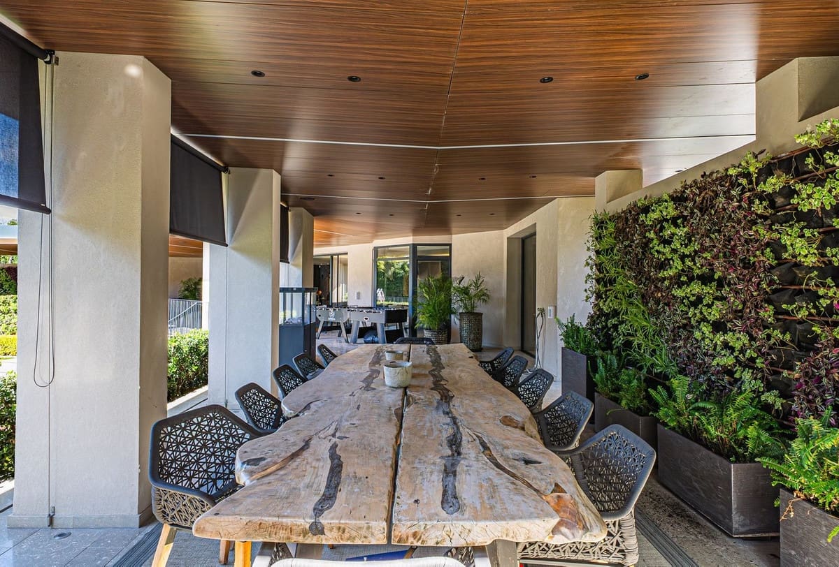 10 slaapkamer Villa te koop in Guadalmina - € 12.900.000 (Ref: 8894066)