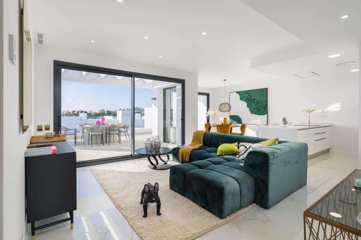 3 slaapkamer Penthouse te koop in Estepona - € 725.000 (Ref: 9211488)