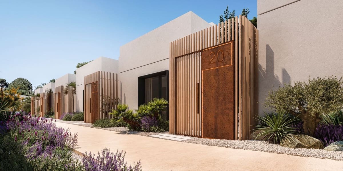 3 bedroom Townhouse for sale in Mijas - € 1,100,000 (Ref: 9216615)