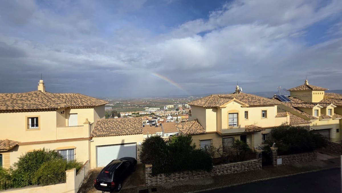 3 bedroom Townhouse for sale in Antequera - € 379,000 (Ref: 9230653)