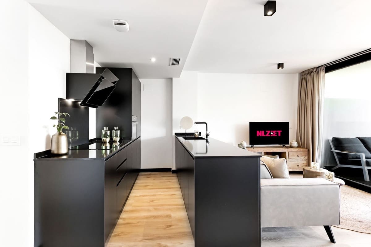 2 soveværelse Lejlighed til salg i Mijas Costa - € 339.000 (Ref: 9230654)