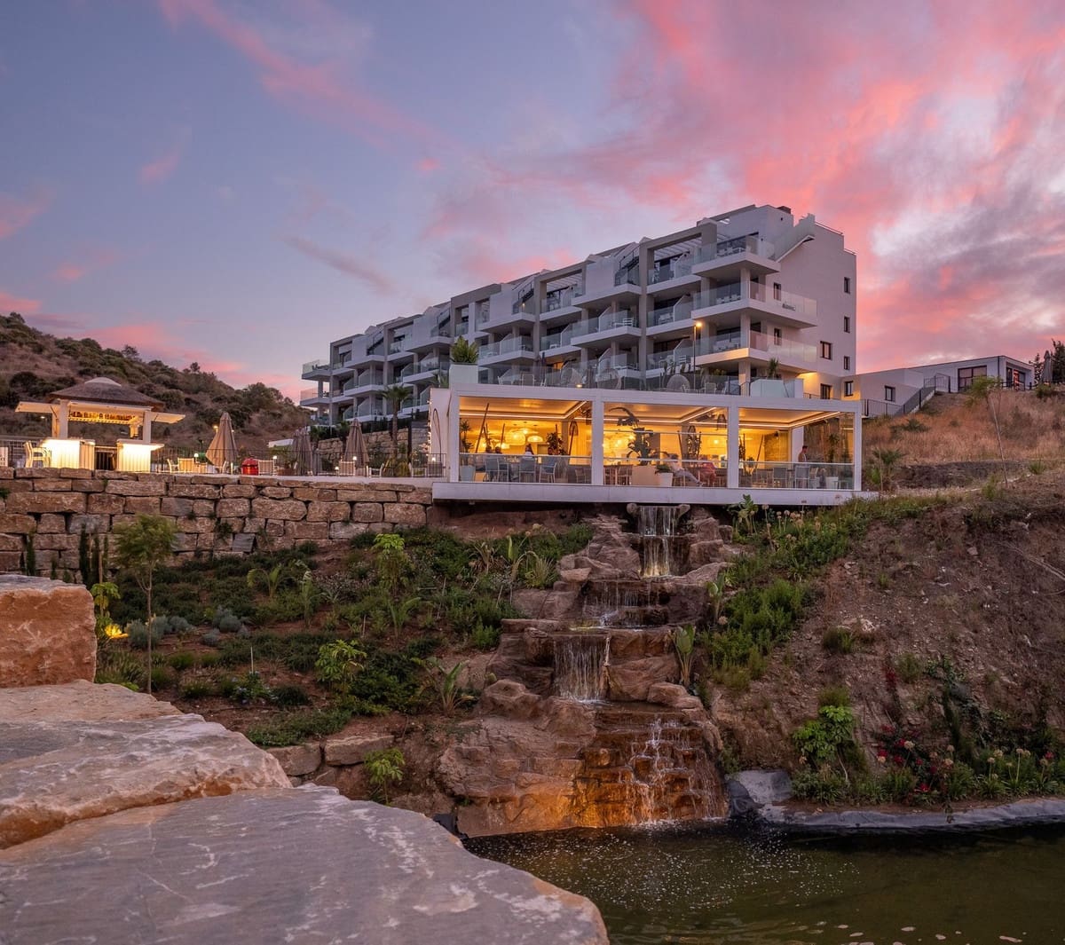 2 soveværelse Lejlighed til salg i Mijas Costa - € 339.000 (Ref: 9230654)