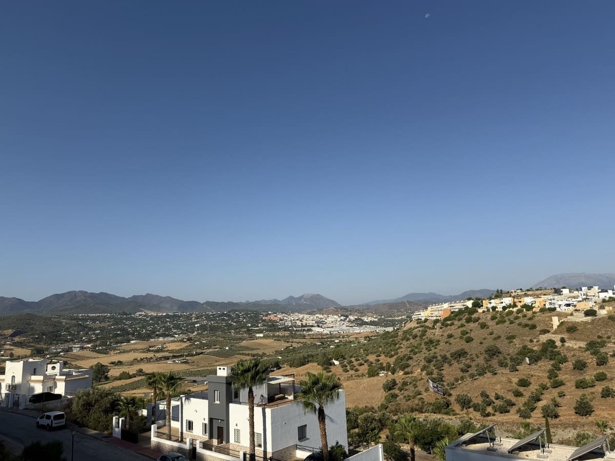 3 bedroom Villa for sale in Coin - € 495,000 (Ref: 9306133)