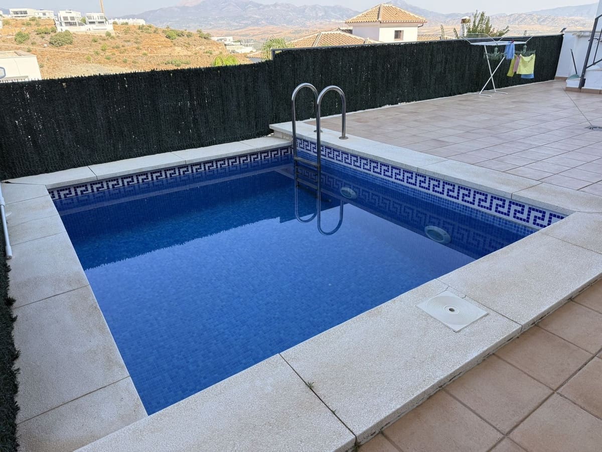 3 bedroom Villa for sale in Coin - € 495,000 (Ref: 9306133)
