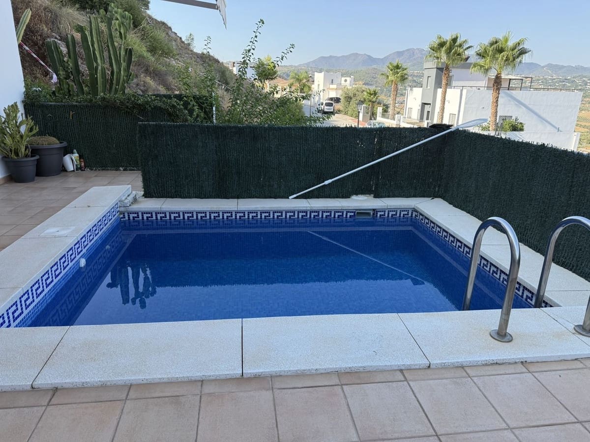 3 bedroom Villa for sale in Coin - € 495,000 (Ref: 9306133)