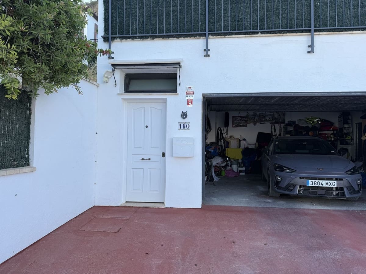 3 bedroom Villa for sale in Coin - € 495,000 (Ref: 9306133)