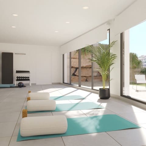 Ático de 2 habitaciones en Estepona en venta - 320.000 € (Ref: 9311894)