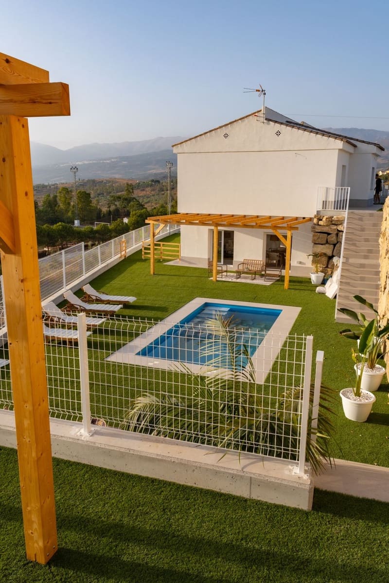 3 soverom Villa til salgs i Vinuela - € 360 000 (Ref: 9315173)