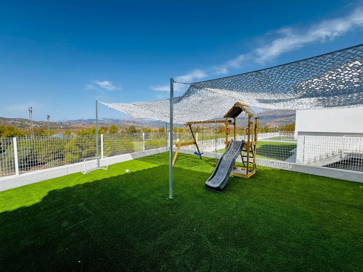 3 soverom Villa til salgs i Vinuela - € 360 000 (Ref: 9315173)