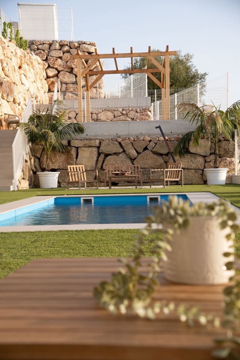 3 bedroom Villa for sale in Vinuela - € 360,000 (Ref: 9315173)