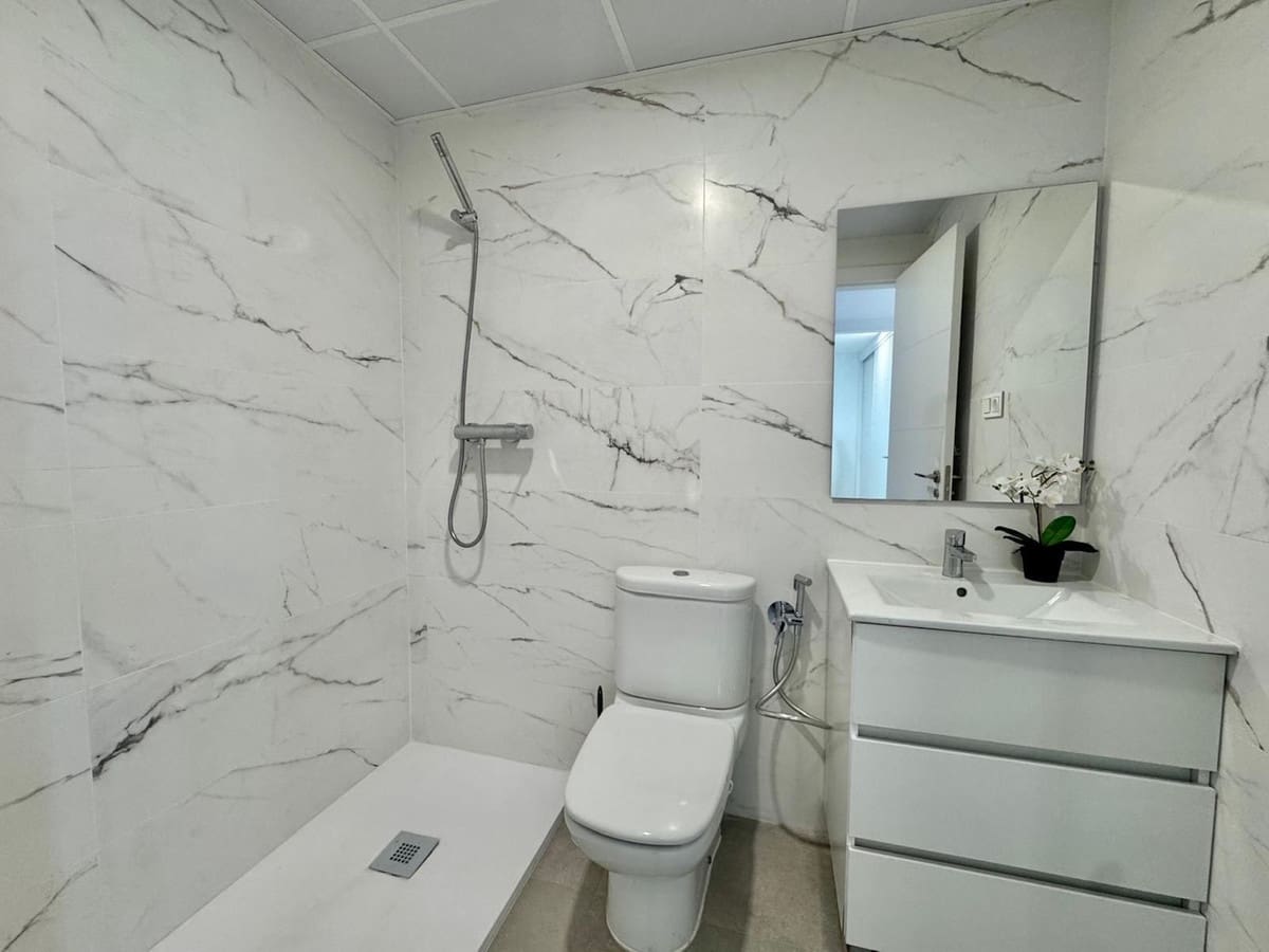 2 bedroom Apartment for sale in Competa - € 168,000 (Ref: 9432658)