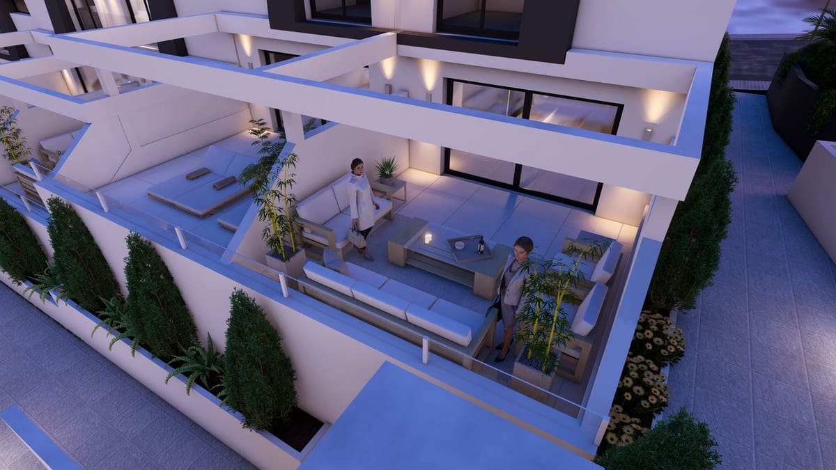 3 soveværelse Semi-Rækkehus til salg i Rincon de la Victoria - € 545.000 (Ref: 9432659)