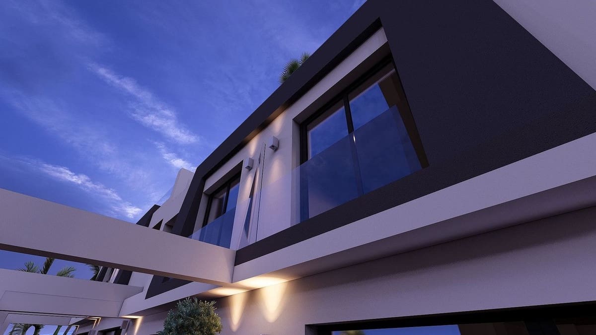 3 bedroom Semi-detached Villa for sale in Rincon de la Victoria - € 545,000 (Ref: 9432659)