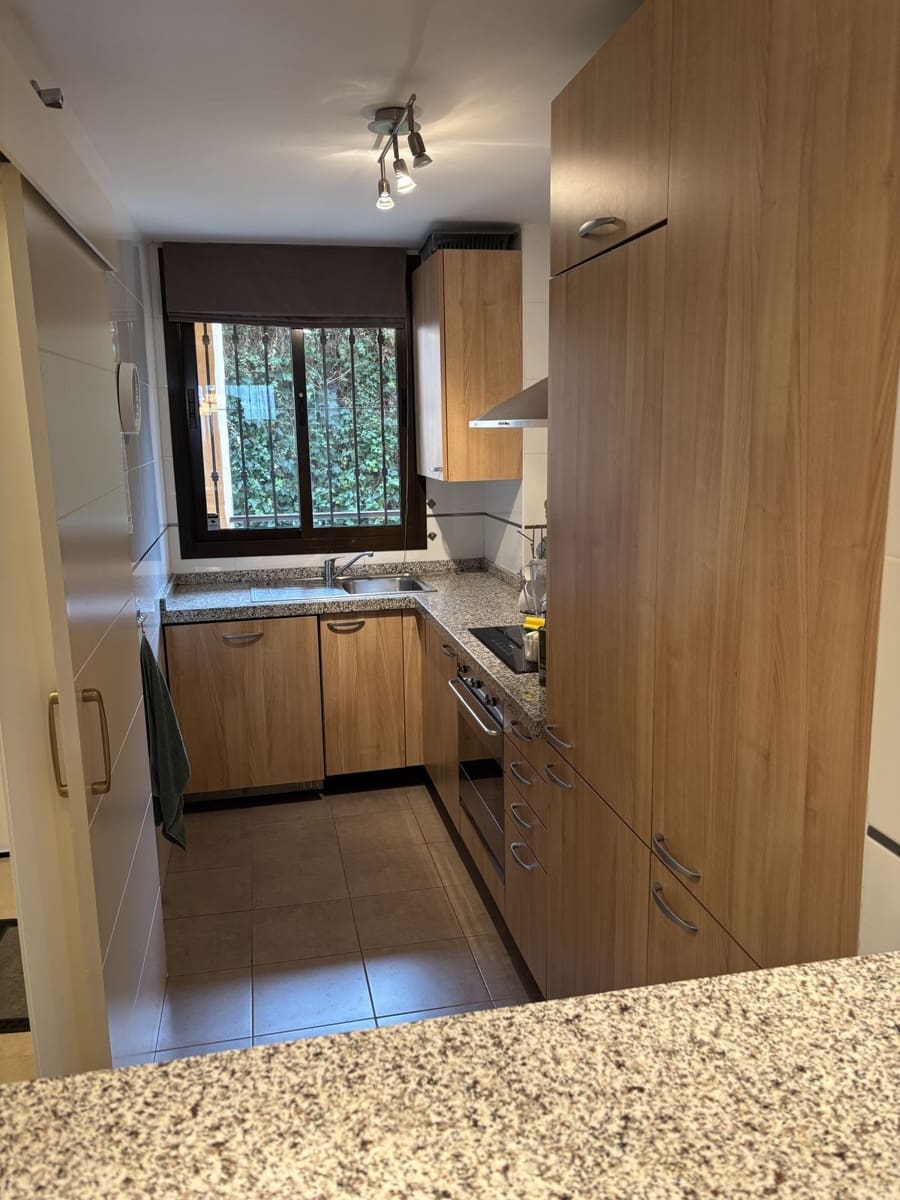 2 slaapkamer Appartement te koop in La Cala de Mijas met zwembad garage - € 285.000 (Ref: 9523075)