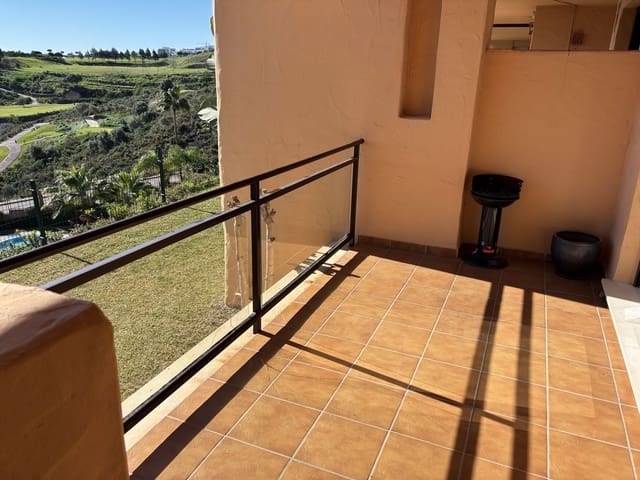 2 soveværelse Lejlighed til salg i La Cala de Mijas, Mijas med swimmingpool garage - € 285.000 (Ref: 9523075)