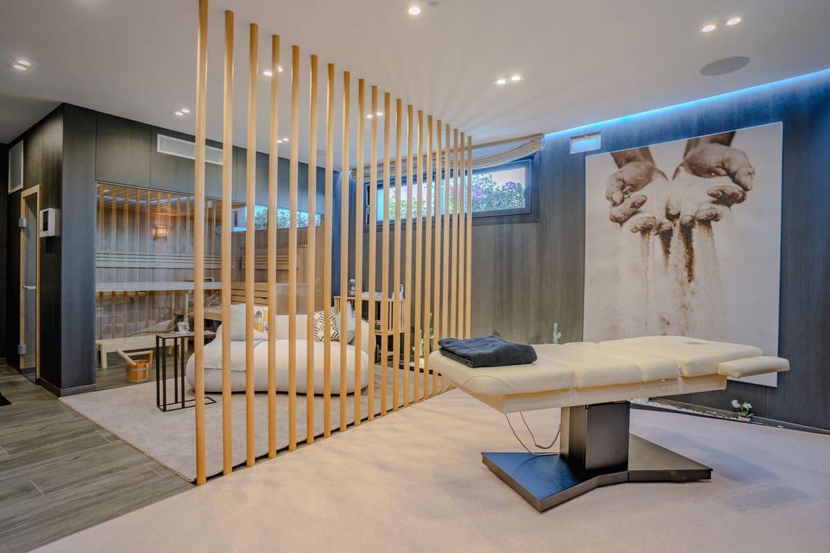 6 soveværelse Villa til salg i Mijas - € 3.990.000 (Ref: 9566493)