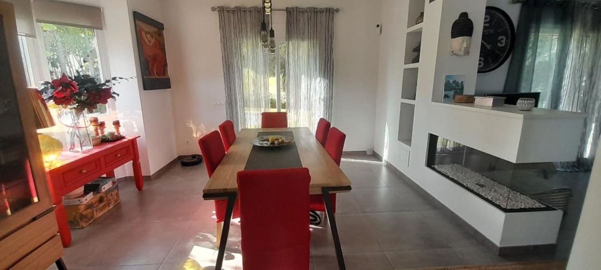 3 soverom Villa til salgs i La Cala Golf med svømmebasseng garasje - € 1 299 000 (Ref: 9620633)