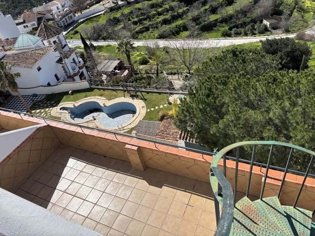 3 chambre Penthouse à vendre à Cómpeta - 299 000 € (Ref: 9656836)