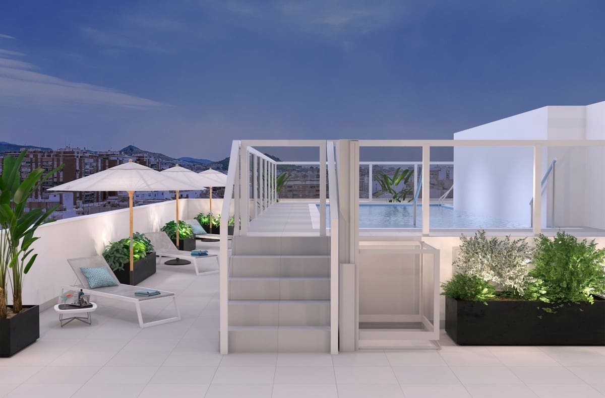1 sovrum Lägenhet till salu i Malaga stad med pool garage - 350 000 € (Ref: 9746035)