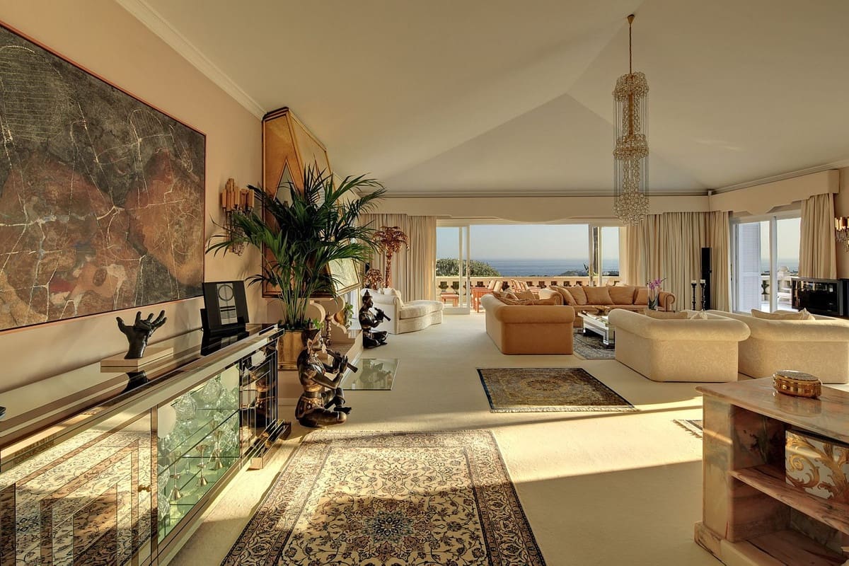 12 slaapkamer Villa te koop in Marbella - € 10.000.000 (Ref: 9747256)