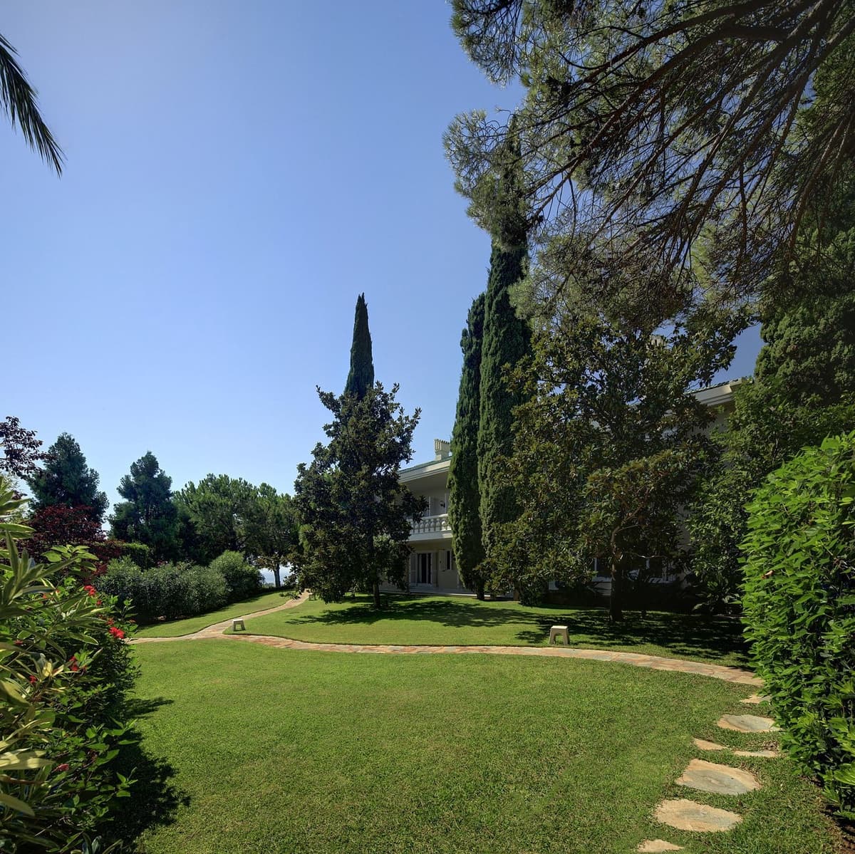 12 slaapkamer Villa te koop in Marbella - € 10.000.000 (Ref: 9747256)